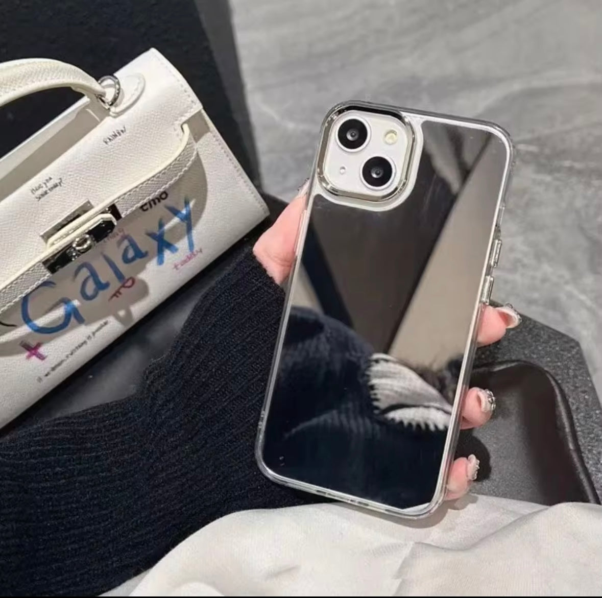 Mirror-Back Clear Luxury iPhone Case – Slim & Stylish