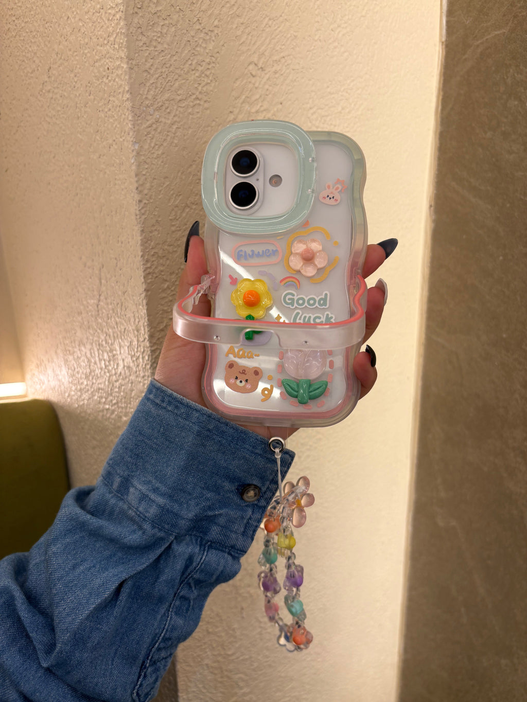 Premium Lucky Bloom Good Luck Case - Dual Stand