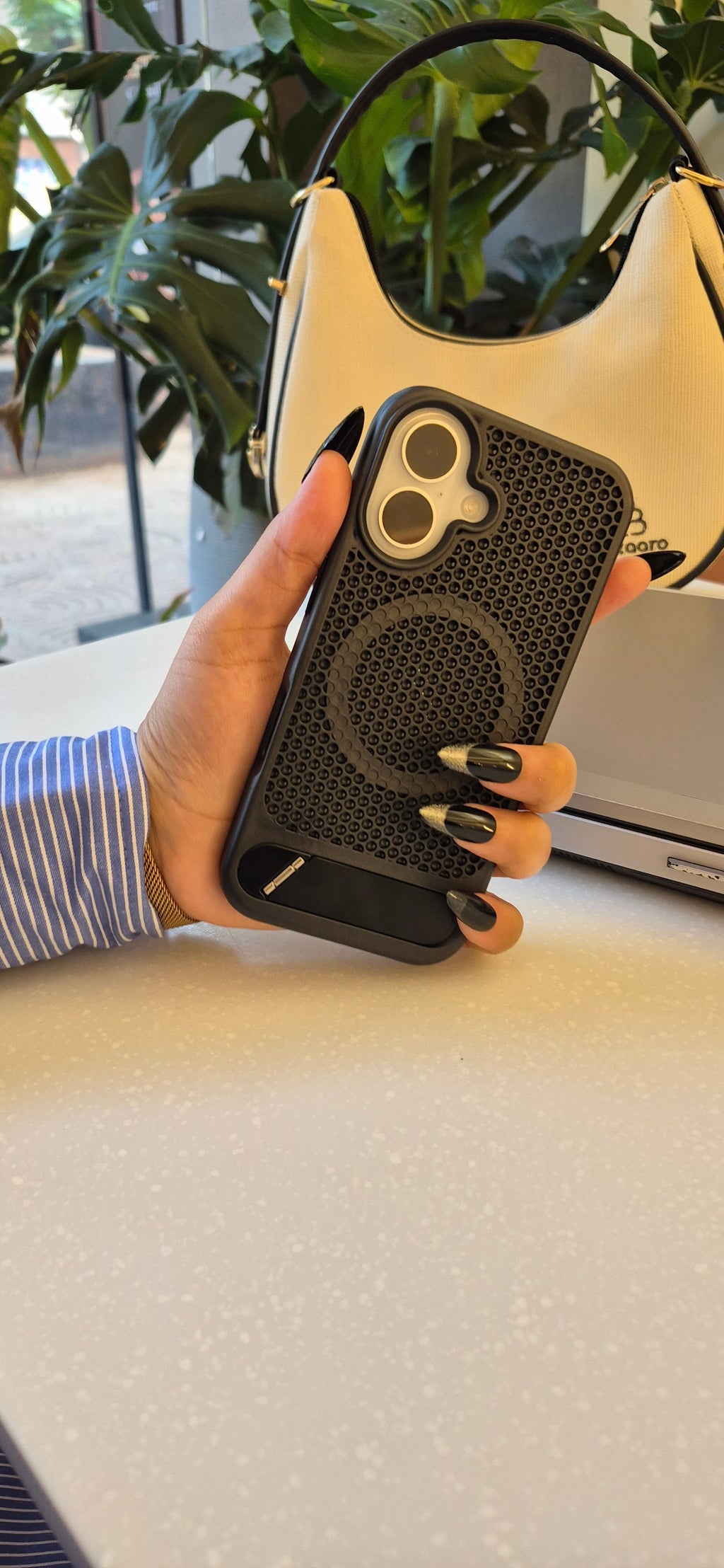 Heat Dissipation AirFusion iPhone Case